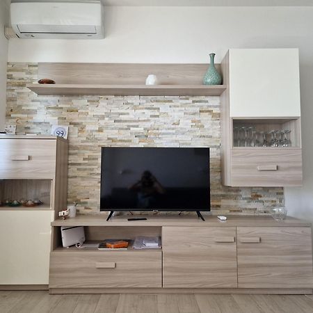 Apartamento La Finestra Sul Golfo Ospedaletti Exterior foto